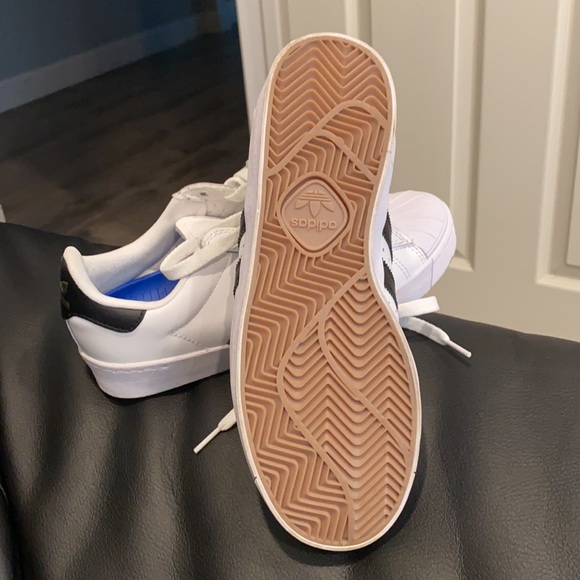 Adidas shell tops - Picture 4 of 7